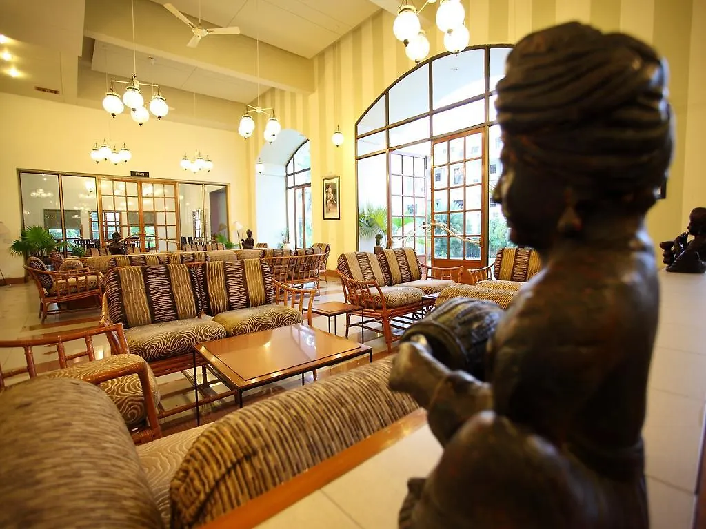 Hotel Paras Mahal Udaipur 3*,