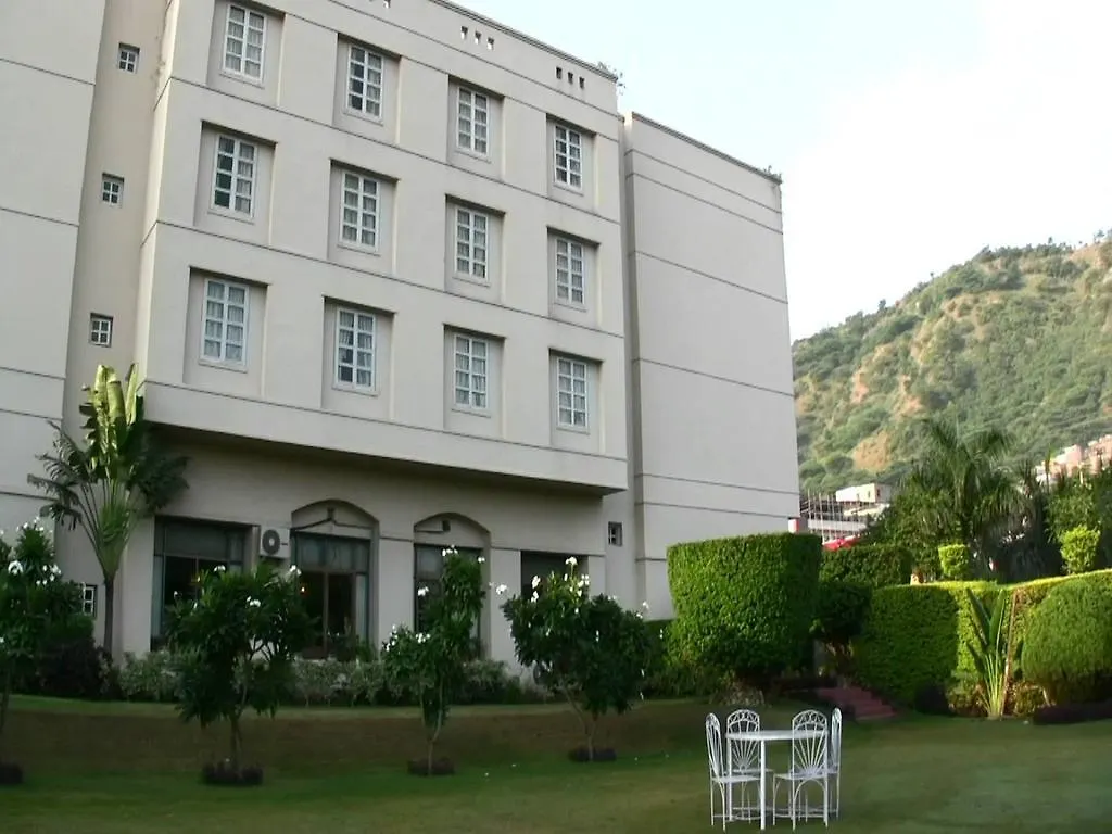 ***  Hotel Paras Mahal Udaipur India