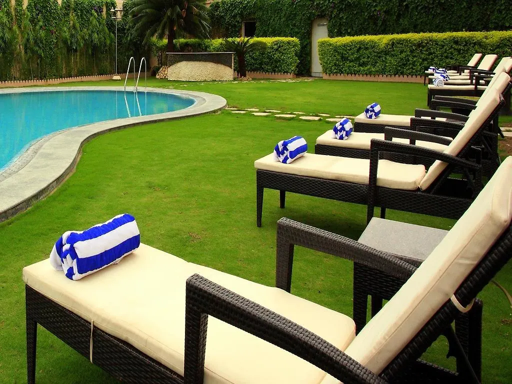 Hotel Paras Mahal Udaipur