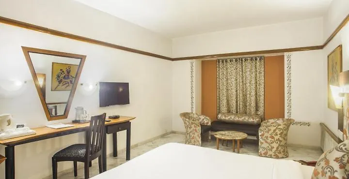 Hotel Paras Mahal Udaipur