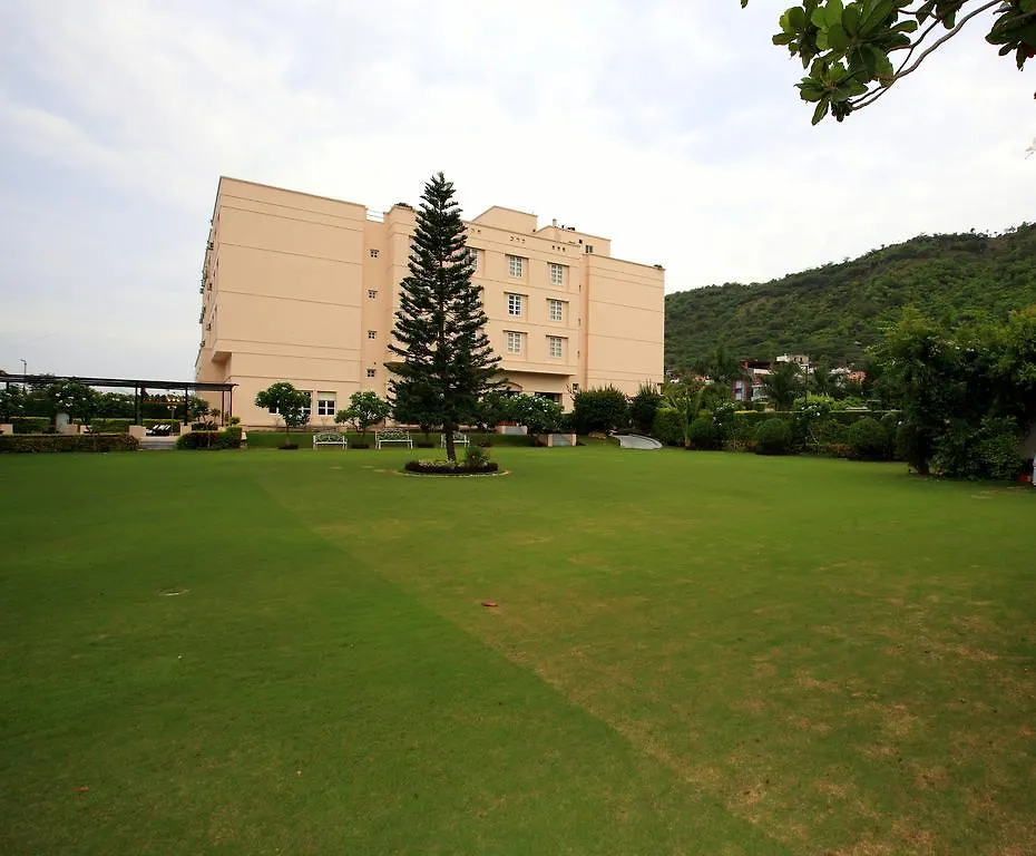 Hotel Paras Mahal Udaipur