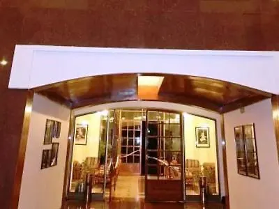 ***  Hotel Paras Mahal Udaipur India