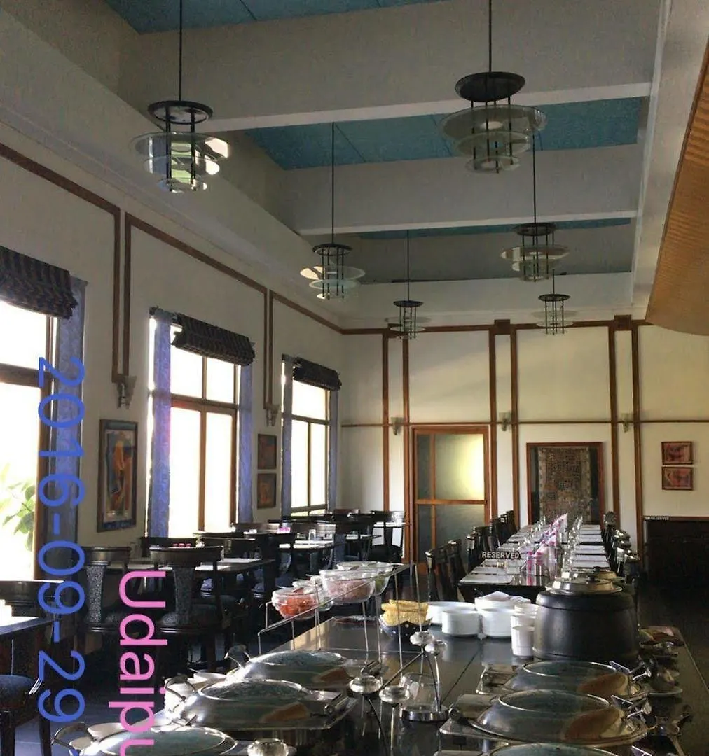 Hotel Paras Mahal Udaipur